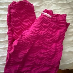 Booty by Brabants Hot Pink Crop Legging